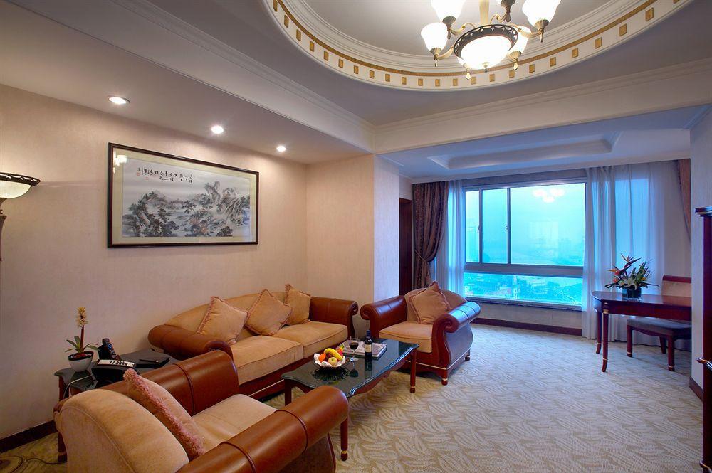 Citic Ningbo International Hotel Exteriör bild